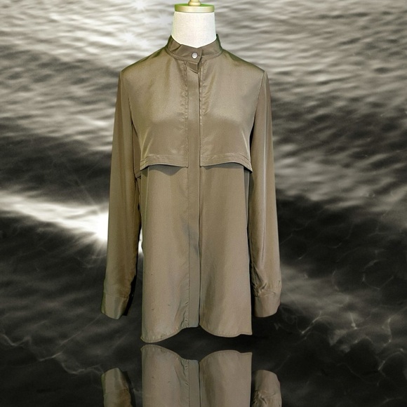 Vince 100% Silk Olive Green Collarless Button-Up Long-Sleeve Blouse Size Small - Picture 1 of 13